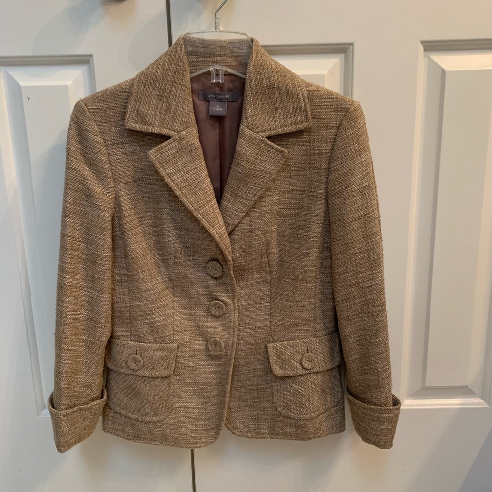 Ann Taylor Blaser size 0